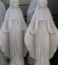 Tượng thiên chúa bằng đá non nước Tượng thiên chúa bằng đá non nước