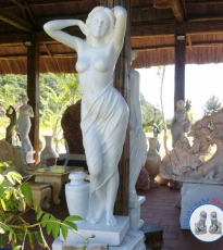 Tượng cô gái lấy nước Tượng cô gái lấy nước